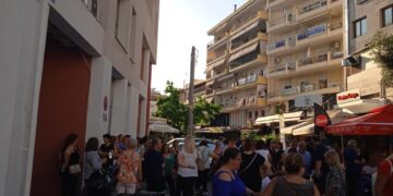 Διαμαρτυρία εργαζομένων του Δήμου Κορδελιού-Ευόσμου – «Όλες οι υπηρεσίες είναι υποστελεχωμένες»