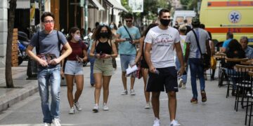 Πού ισχύει πλέον το πρόστιμο 150 ή 300 ευρώ για μη χρήση μάσκας