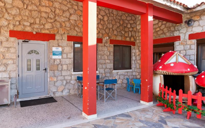 Θεσσαλονίκη: Ταυτοποιήθηκαν 3 ανήλικοι για την επίθεση στον ξενώνα της ΑΡΣΙΣ