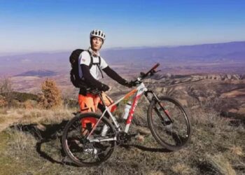 Έκκληση για βοήθεια για 18χρονο που νοσηλεύεται σε καταστολή στη ΜΕΘ του Παπαγεωργίου