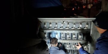 Θεσσαλονίκη: Εκρήξεις σε υποσταθμό της ΔΕΗ – Χωρίς ρεύμα περιοχές ανατολικά
