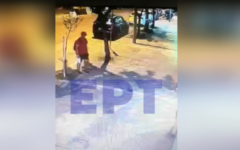 Κτηνωδία στη Θεσσαλονίκη: Πάτησε με το πόδι και σκότωσε γατάκι (Σκληρές Εικόνες)