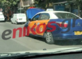 Θεσσαλονίκη: Ταξί κυκλοφορεί στα «τυφλά» – Οδηγούσε με ανοιχτό καπό! (Βίντεο)