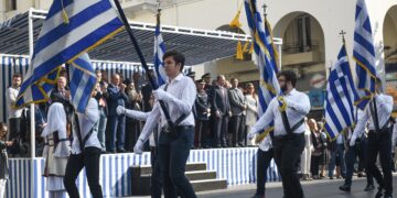 Σήμερα η μαθητική παρέλαση στη Θεσσαλονίκη για την 28η Οκτωβρίου – Ποιοι δρόμοι θα είναι κλειστοί