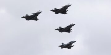 Θεσσαλονίκη: Rafale και τεθωρακισμένα Marder στην παρέλαση της 28ης Οκτωβρίου