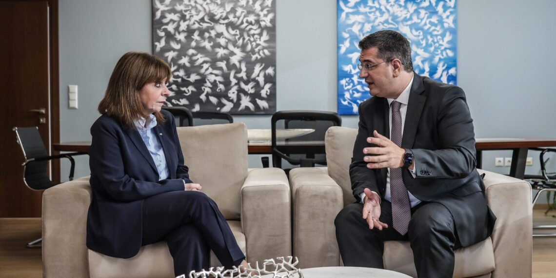 Τετ α τετ Τζιτζικώστα με Σακελλαροπούλου – “Υπάρχει όραμα για τη Θεσσαλονίκη, θα δούμε πολλά τα επόμενα χρόνια”