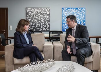 Τετ α τετ Τζιτζικώστα με Σακελλαροπούλου – “Υπάρχει όραμα για τη Θεσσαλονίκη, θα δούμε πολλά τα επόμενα χρόνια”