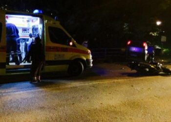 Θεσσαλονίκη: Τροχαίο με τραυματία στον περιφερειακό – Μηχανή έπεσε στις μπάρες