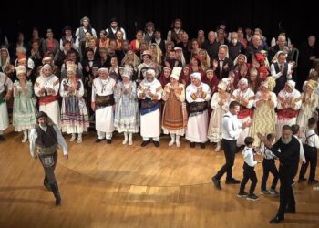 Ελευθέριο Κορδελιό: Συγκλόνισε το κοινό η επετειακή εκδήλωση για τα 100 χρόνια από τη Μικρασιατική Καταστροφή