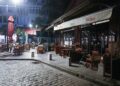Θεσσαλονίκη: Ομάδα δέκα ατόμων ξυλοκόπησε 20χρονο και την φίλη του