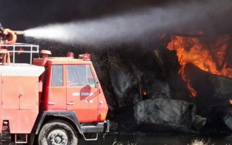 Θεσσαλονίκη: Φωτιά σε παράπηγμα μέσα στο Σέιχ Σου – Κάηκε ολοσχερώς