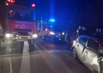 Θεσσαλονίκη: Τροχαίο με σύγκρουση 2 ΙΧ και 3 τραυματίες – Σοβαρά μια 25χρονη (Εικόνες)