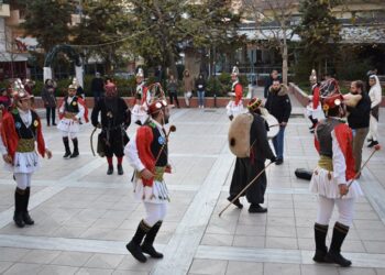 Εύοσμος: Το έθιμο των Μωμόγερων αναβιώνει σήμερα 28/12