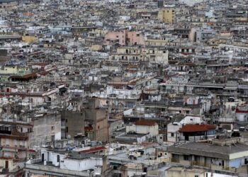 Θεσσαλονίκη: Μπλακ άουτ σε κέντρο και ανατολικά λόγω βλάβης – Τουλάχιστον 20 κλήσεις στην Πυροσβεστική για απεγκλωβισμούς από ασανσέρ