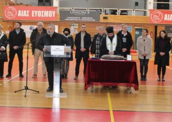 Δήμος Κορδελιού-Ευόσμου: Εκοψαν την βασιλόπιτα οι εργαζόμενοι του Δήμου