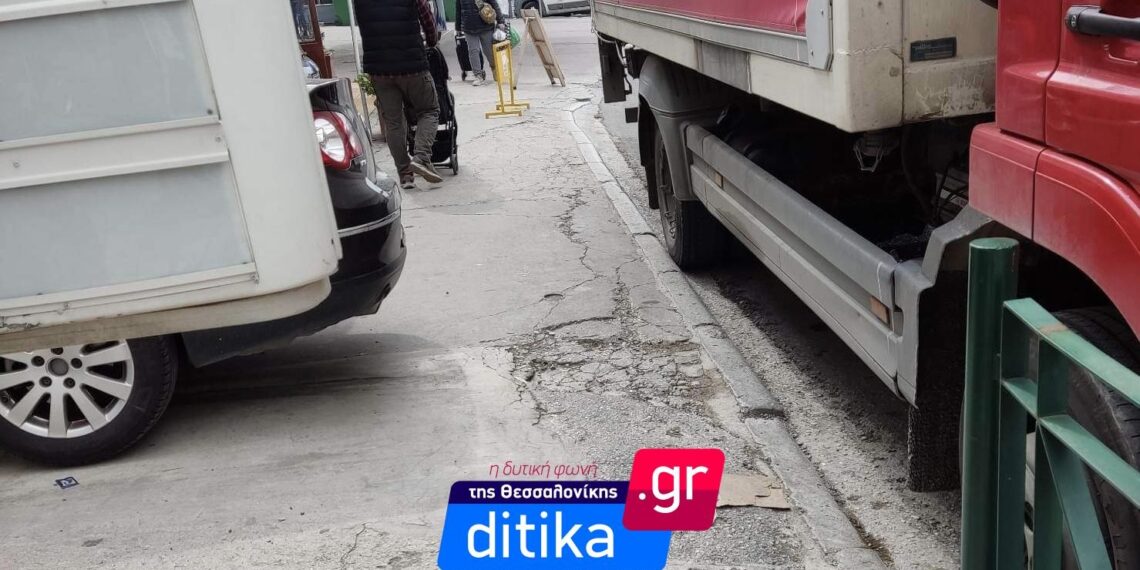 Ο …Γολγοθάς των πεζών στα πεζοδρόμια του Ευόσμου (Εικόνες)