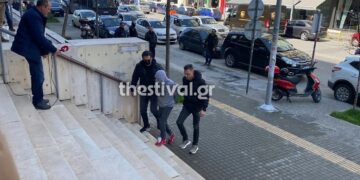 Θεσσαλονίκη: Στην ανακρίτρια ο 62χρονος που κλειδώθηκε με τα παιδιά του σε αυτοκίνητο και άνοιξε φιάλη υγραερίου