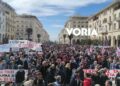 Θεσσαλονίκη: Φωνή λαού για τα Τέμπη, χιλιάδες στους δρόμους (Εικόνες & βίντεο)