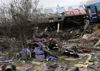 Θρήνος για τα θύματα των Τεμπών – Έξι κηδείες σήμερα στη Θεσσαλονίκη