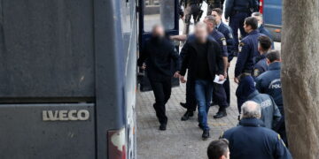 Θεσσαλονίκη: Η ώρα των απολογιών για τους 12 κατηγορούμενους στη δίκη για τη δολοφονία του Άλκη Καμπανού