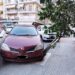Ασυνείδητος οδηγός πάρκαρε το ΙΧ του πάνω σε κορμό δέντρου – Τον μηνύει ο Δήμος Θεσσαλονίκης