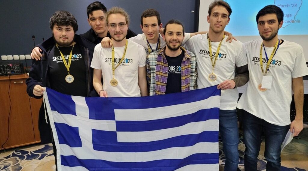 Φοιτητές του ΑΠΘ διακρίθηκαν σε διεθνή μαθηματικό διαγωνισμό