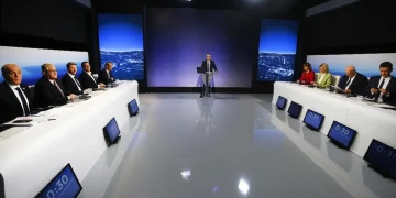 Αναβάλλεται το αποψινό debate των πολιτικών αρχηγών – Διαφωνία για τη νέα ημερομηνία