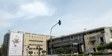 Τριπλή συνεδρίαση σήμερα του δημοτικού συμβουλίου Θεσσαλονίκης