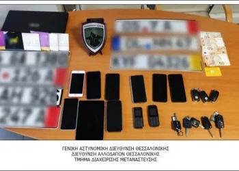 Μετέφεραν μετανάστες στη Θεσσαλονίκη από τα ελληνοτουρκικά σύνορα – Η “στρατολόγηση” και τα 180.000 ευρώ