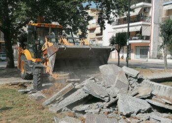 Εργασίες για την διάνοιξη της οδού Μαιάνδρου