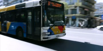 Θεσσαλονίκη: Τροχαίο με παράσυρση γυναίκας από λεωφορείο επί της οδού Λαγκαδά