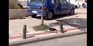Νεάπολη: Τρελή πορεία ΙΧ σε πλατεία – Από θαύμα δεν χτύπησε κόσμος (Bίντεο)