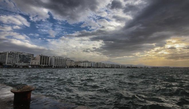 Καιρός Θεσσαλονίκη: Πρόσκαιρες νεφώσεις τις μεσημβρινές και απογευματινές ώρες