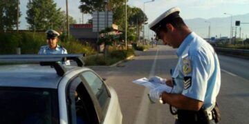 Θεσσαλονίκη: Έλεγχοι από την τροχαία… έβγαλαν τους μισούς παραβάτες