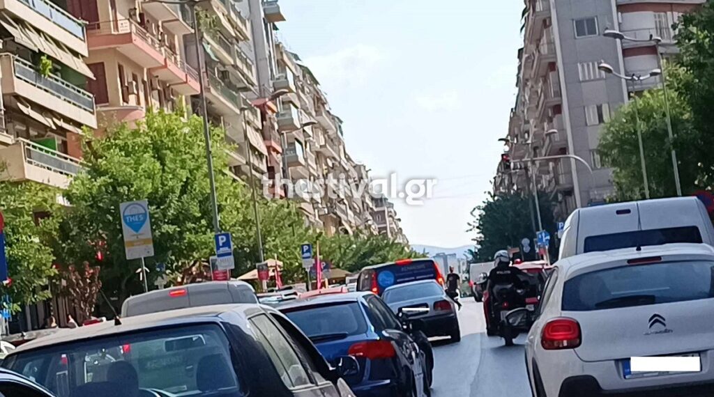 Γέφυρα σωτηρίας για να μεταφερθεί στο νοσοκομείο παιδί που κατάπιε αντικείμενο