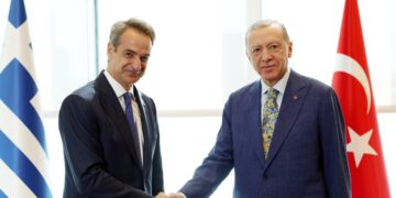 Στόχος η ανακοίνωση “μνημονίου κατανόησης” από Μητσοτάκη και Ερντογάν στη Θεσσαλονίκη για το μεταναστευτικό