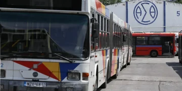 Σταϊκούρας από Θεσσαλονίκη: Θα υπάρξουν προσλήψεις συμβασιούχων στον ΟΑΣΘ