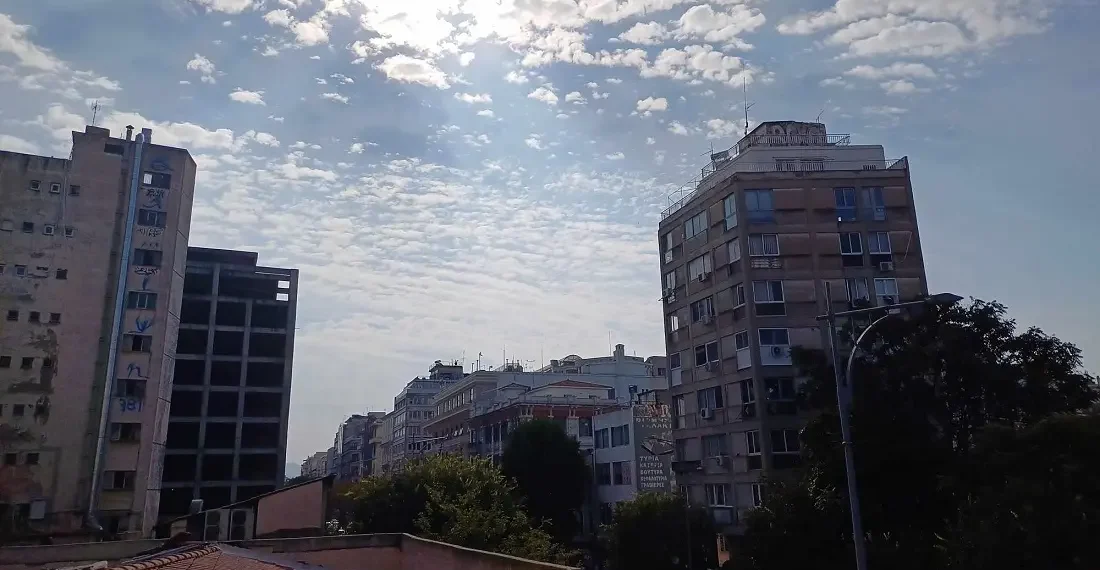 Παρμενίων: Ήχησαν οι σειρήνες πολέμου στη Θεσσαλονίκη – Δείτε βίντεο