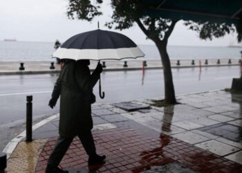 Αλλάζει ο καιρός σήμερα – Ποιες ώρες αναμένονται βροχές στη Θεσσαλονίκη