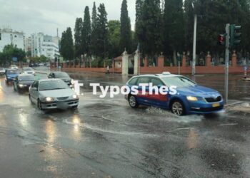 Καιρός στη Θεσσαλονίκη: Βροχερό σκηνικό – Πτώση της θερμοκρασίας