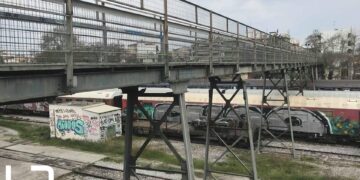 Νέα πεζογέφυρα του ΟΣΕ στους Αμπελόκηπους μετά από 70 χρόνια – Θα ξηλωθεί η παγίδα θανάτου