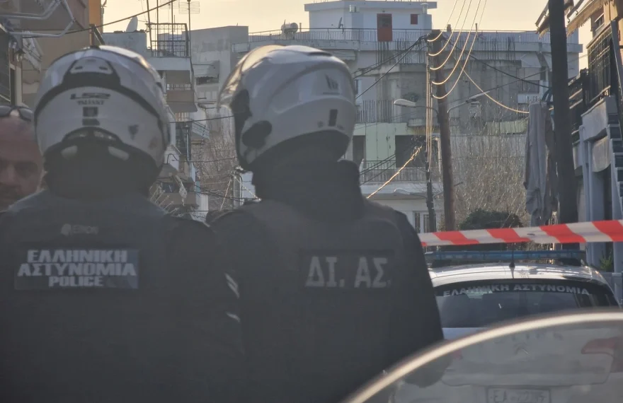 Συνελήφθησαν δυο νεαροί στη Δυτ.Θεσσαλονίκη για κλοπή σε βάρος 62χρονου