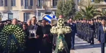 Γιώργος Λυγγερίδης: Θρήνος στην κηδεία, στη Θέρμη η ταφή του – Συντετριμμένοι συγγενείς και συνάδελφοι, δείτε βίντεο