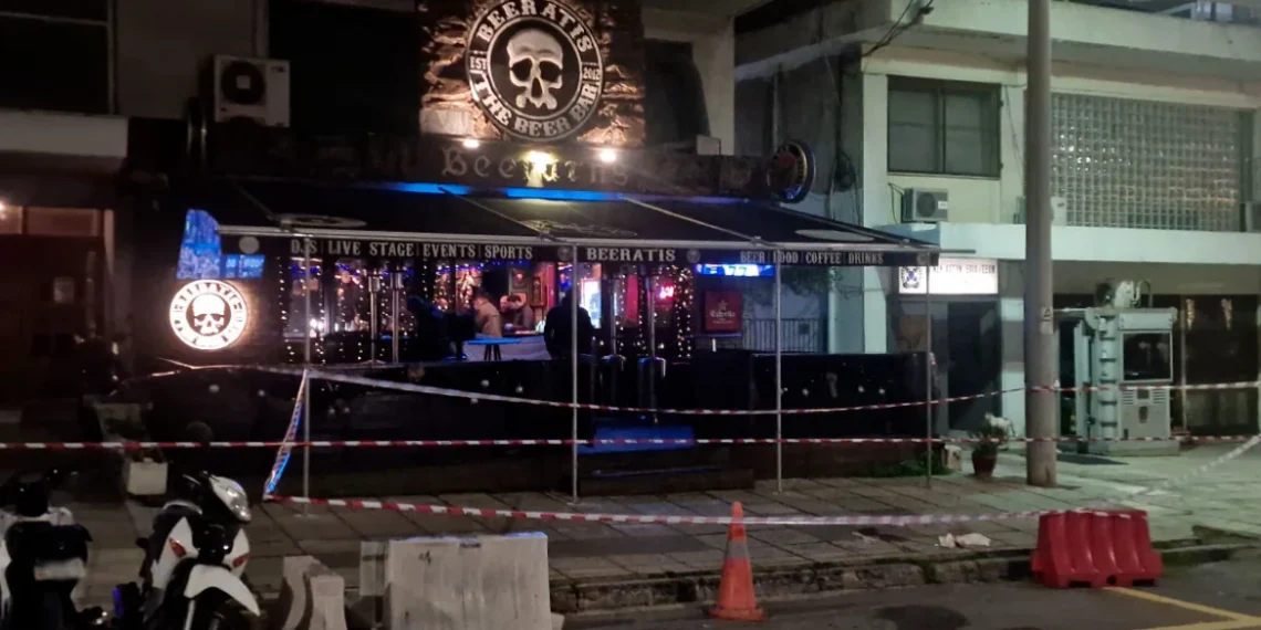 Θεσσαλονίκη: Νεκρός αστυνομικός σε μπαρ – Τον μαχαίρωσε 44χρονος Νορβηγός