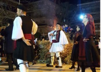 Αναβιώνει το παραδοσιακό έθιμο «Κλαδαριές» στον Εύοσμο