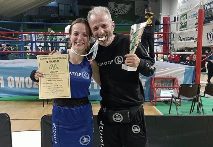 Χρυσή πρωταθλήτρια Ελλάδος η πυγμάχος από τον Εύοσμο Αθηνά Αβραμίδου