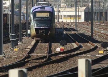 Σύγκρουση τρένου με 51 επιβάτες στη Θεσσαλονίκη