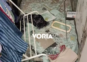 Θεσσαλονίκη: Βίντεο ντοκουμέντα από διάρρηξη σε κατάστημα λευκών ειδών στη Σταυρούπολη