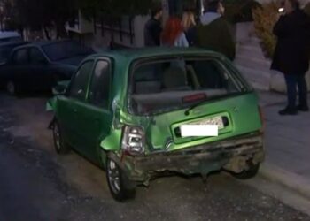Θεσσαλονίκη: Λεωφορείο του ΟΑΣΘ έπεσε πάνω σε σταθμευμένα οχήματα (φωτο & video)