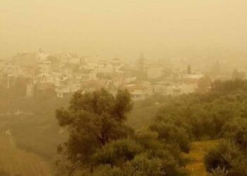 Θεσσαλονίκη: Παραμένει η αφρικανική σκόνη – Πότε θα καθαρίσει η ατμόσφαιρα
